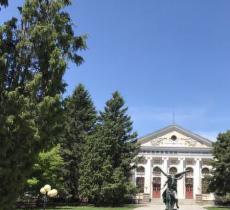 俄罗斯艺术展览馆