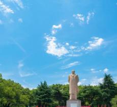 东方红广场