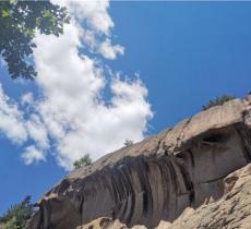 长白山红石石峰原生态景区