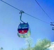 亚布力观光缆车及世界第一滑道