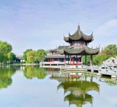 南湖秋月园