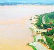 黄河大堤开封段