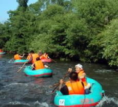 长白山奶头河漂流