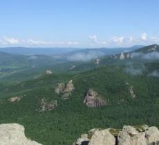 喇嘛山