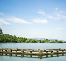 长桥溪水生态修复公园