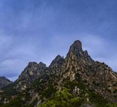 艾山